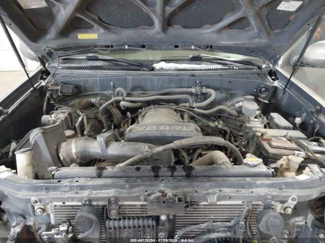 Toyota Sequoia Limited V8 Image 7