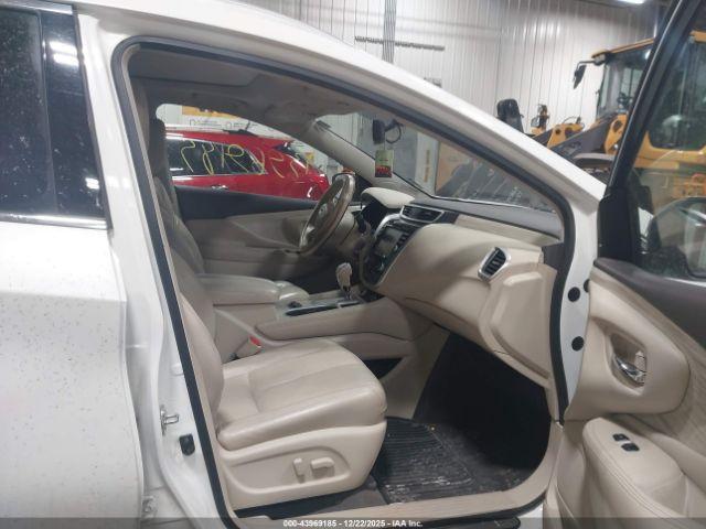 Nissan Murano Image 5