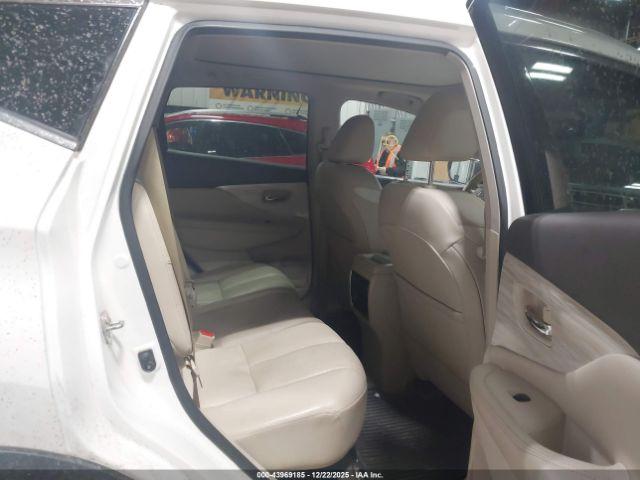 Nissan Murano Image 4