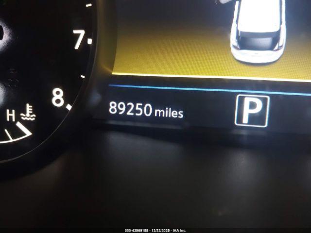 Nissan Murano Image 17