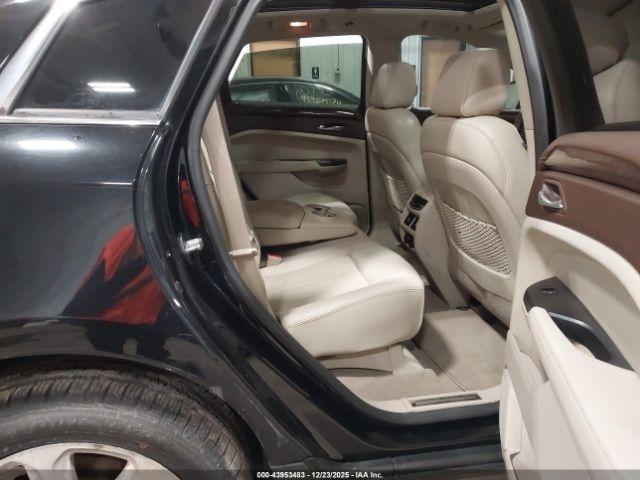 Cadillac SRX Premium Collection Image 8