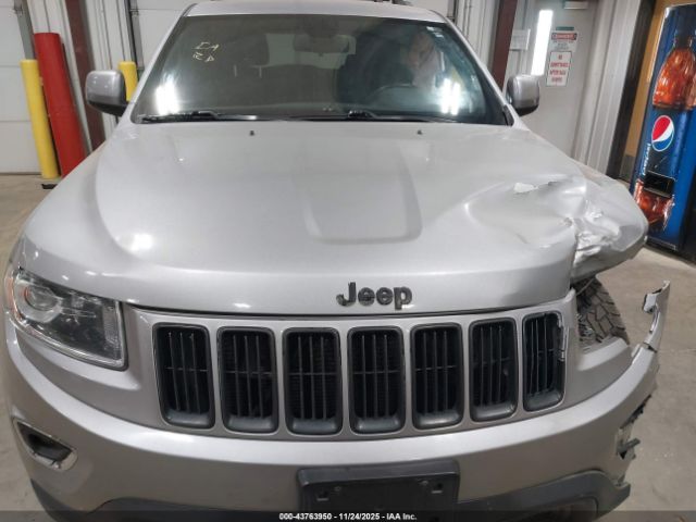 Jeep Grand Cherokee Laredo Image 12