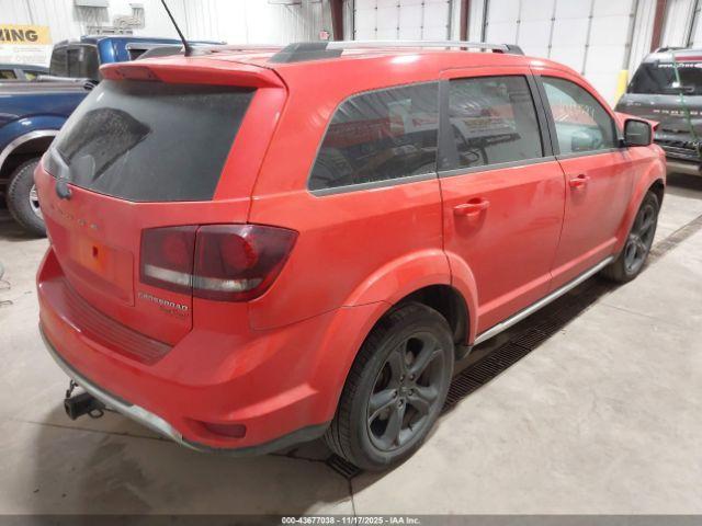 Dodge Journey Crossroad Awd Image 4