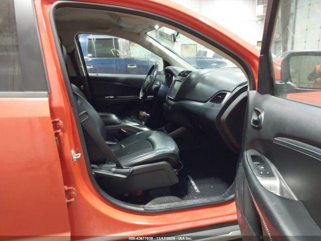 Dodge Journey Crossroad Awd Image 8