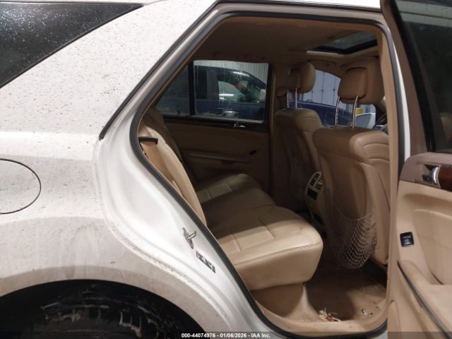 Mercedes-Benz M-Class 4matic Image 5