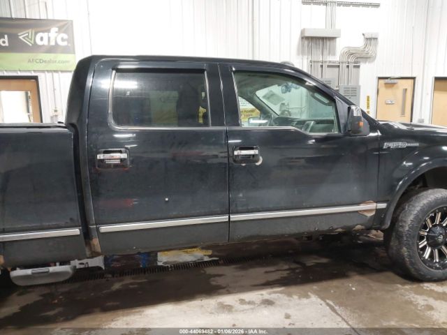 Ford F-150 Platinum Image 12