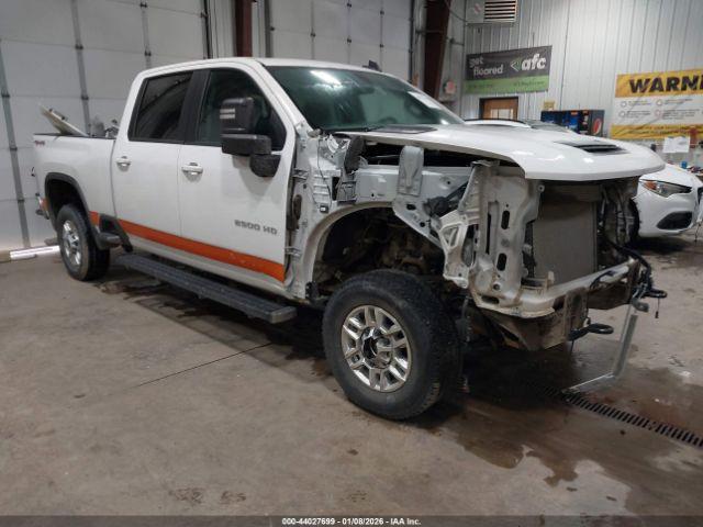  Salvage Chevrolet Silverado 2500