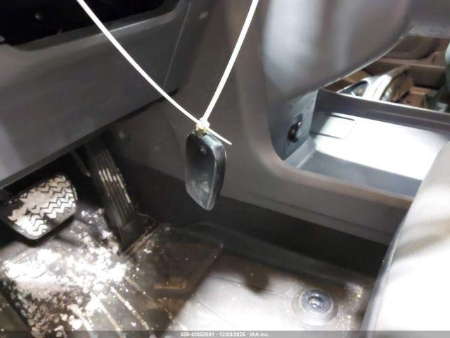 Toyota Sienna Xle Image 16