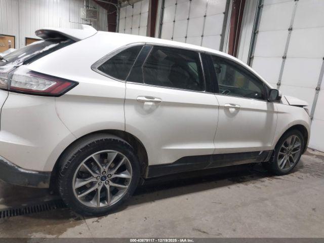 Ford Edge Titanium Image 15
