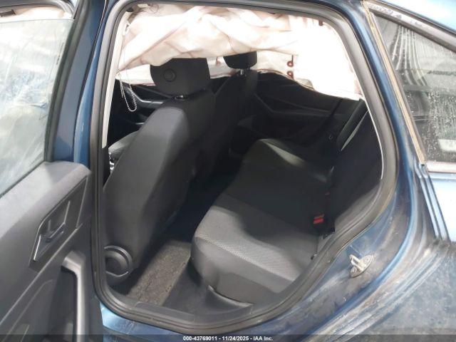 Volkswagen Jetta Image 11