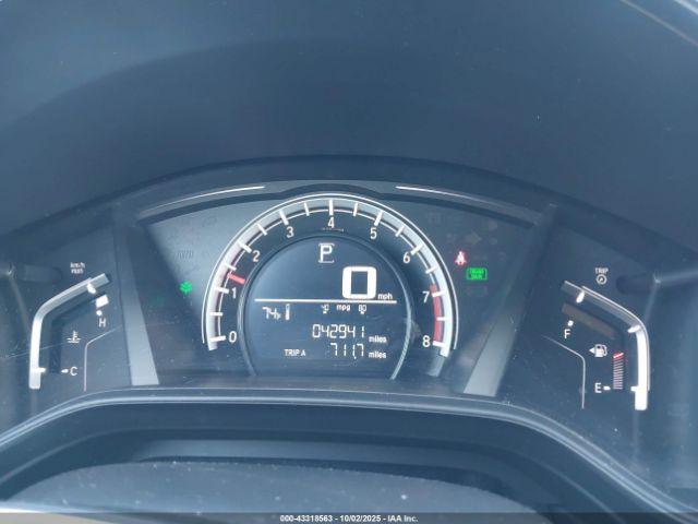 Honda CR-V Lx Image 16